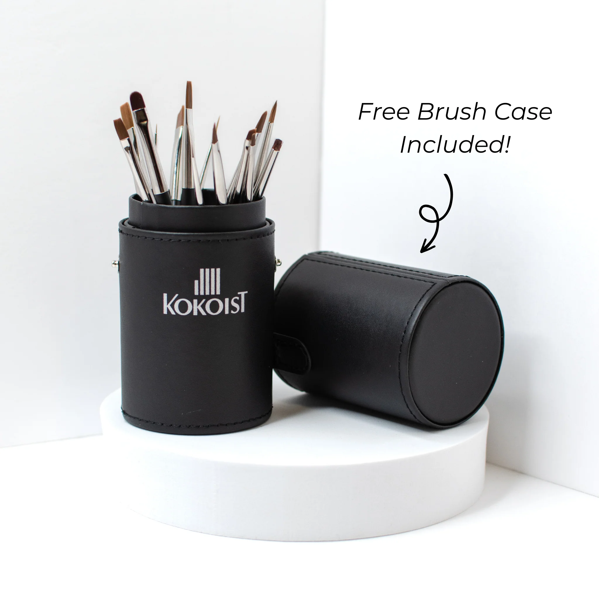 Home 17 Set of Brushes includes a KOKOIST Brush Case